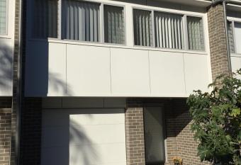 Townhouse has Balcony rooms