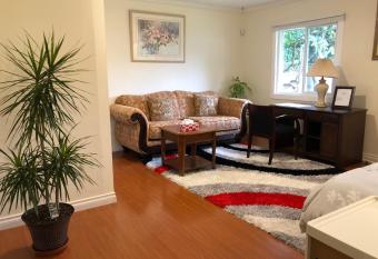 Vancouver shaughnessy guest home allows 18 year olds to book a room