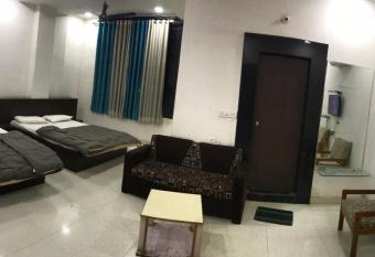 Hotel Hari darshan has Balcony rooms