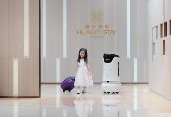 Hi Lai EZ Stay allows 18 year olds to book a room