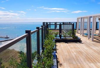 Suntree Hotel has Balcony rooms