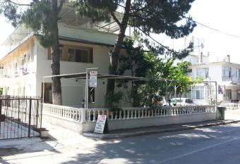 Cicek Aile Pansiyonu has Balcony rooms