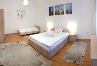 Fabini Apartments has Balcony rooms