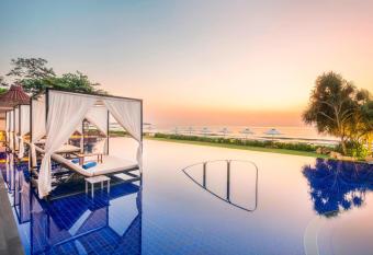 Vana Belle, A Luxury Collection Resort, Koh Samui has Balcony rooms