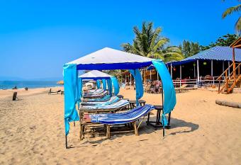 Orange Sky Agonda allows 18 year olds to book a room