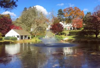 The Inn At Whitewing Farm has Balcony rooms