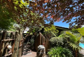 Tchank  klass allows 18 year olds to book a room