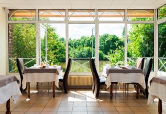 Le Germinal has Balcony rooms