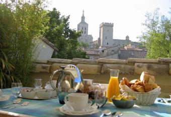 Le Limas allows 18 year olds to book a room