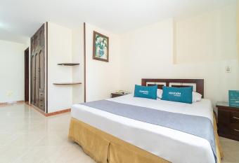 Hotel Plaza Versalles allows 18 year olds to book a room