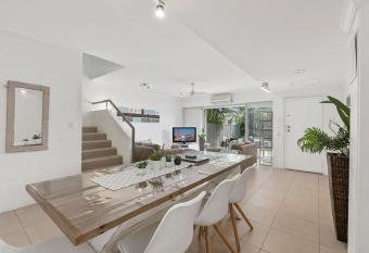 Le Court Villas has Balcony rooms