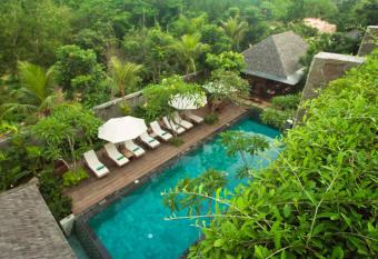 The Astari Villa and Residence has Balcony rooms