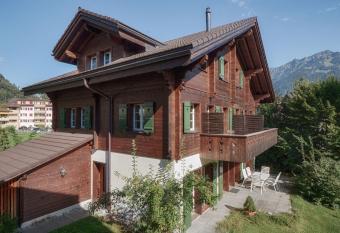 CityChalet has Balcony rooms