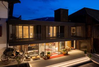 Historic Hotel Alte Goste has Balcony rooms