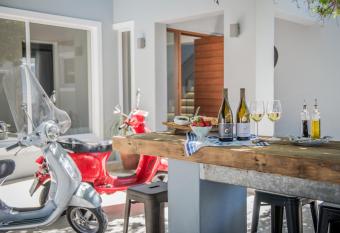 The Whale on Main B&B allows 18 year olds to book a room