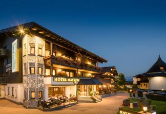 Hotel Haymon has Balcony rooms