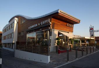 Camera & Caff   Cenni has Balcony rooms