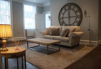 Bridgnorth B&B allows 18 year olds to book a room