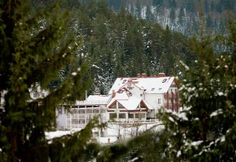 Wellland Hotel has Balcony rooms