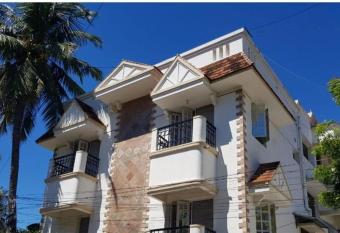 ROYALE ACHAYA has Balcony rooms