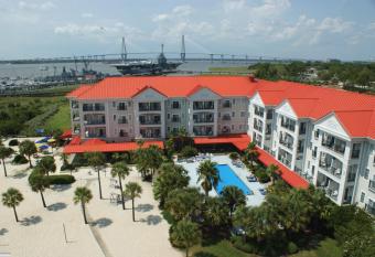 Harborside at Charleston Harbor Resort and Marina has Balcony rooms