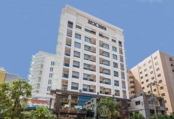 Okinawa EXES Naha has Balcony rooms