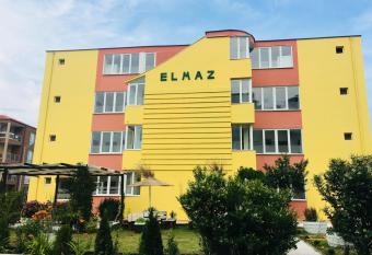 Hotel Elmaz has Balcony rooms