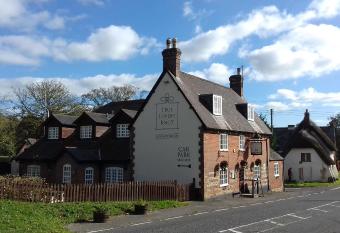 True Lovers Knot allows 18 year olds to book a room