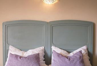 B&B La Casa Pugliese has Balcony rooms