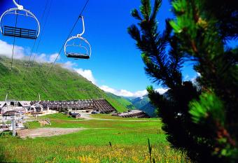 R  sidence Azureva Piau Engaly has Balcony rooms