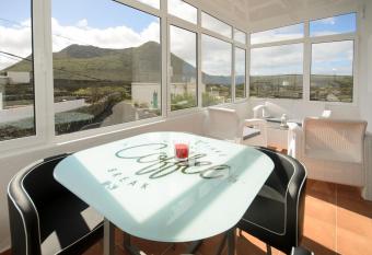 Apartamento Ye has Balcony rooms