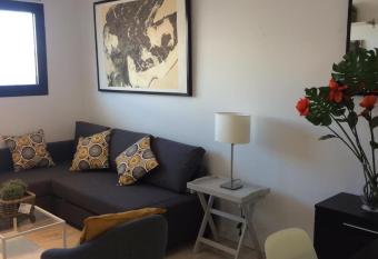 Estudio Monte Gorbea Zona baja recien Reformado allows 18 year olds to book a room