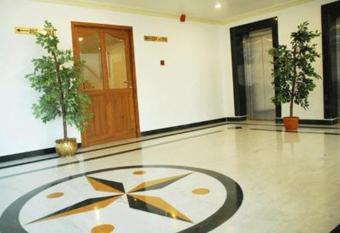 HOTEL UDUPI INTERNATIONAL allows 18 year olds to book a room