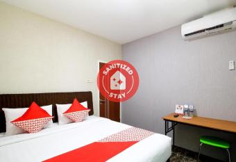 OYO 217 A1 Hotel allows 18 year olds to book a room