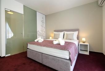 Apartments Dado has Balcony rooms