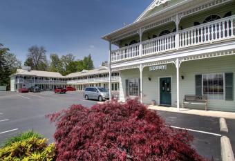 Legacy Inn - Cookeville has Smoking rooms