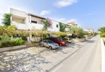 Apartments Derado has Smoking/Balcony rooms