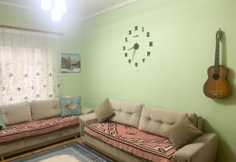Korca Central Flat has Balcony rooms