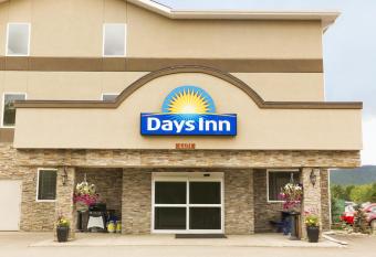 Days Inn by Wyndham Chetwynd allows 18 year olds to book a room
