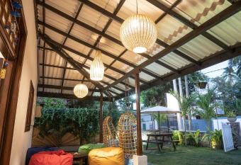 Luaya Beach has Balcony rooms