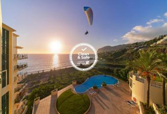 Vila Formosa I by An Island Apart allows 18 year olds to book a room