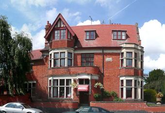 Hawthorn House Hotel allows 18 year olds to book a room