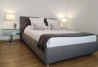 Sevilla Aljarafe Room has Balcony rooms