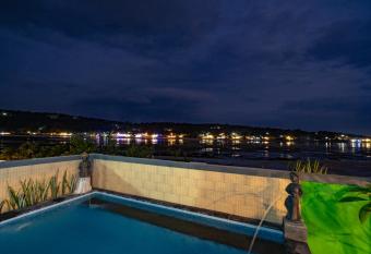 Pula Huts Lembongan has Balcony rooms