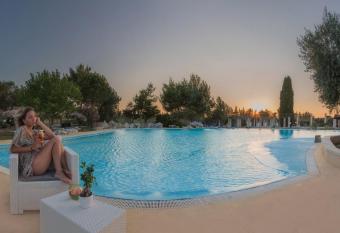 Villa Conca Marco has Balcony rooms