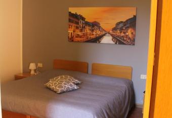 ALBERGO LA SCALETTA has Balcony rooms