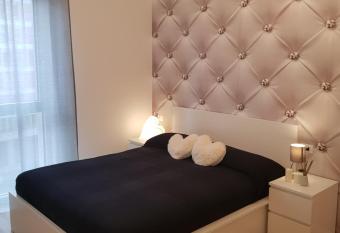 BSUITES TRIESTE has Balcony rooms