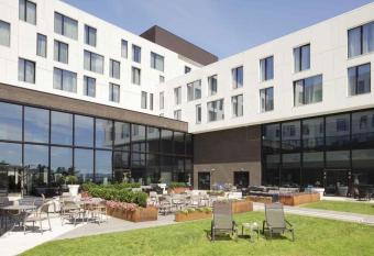 Scandic Fornebu allows 18 year olds to book a room