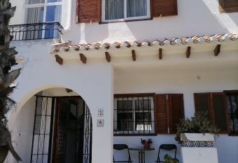 Cabo Roig holiday house has Balcony rooms