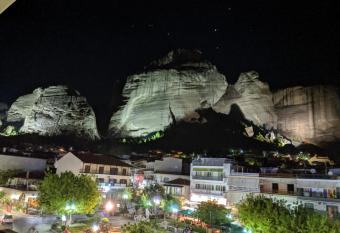 KONTOYLIS APARTMENT allows 18 year olds to book a room